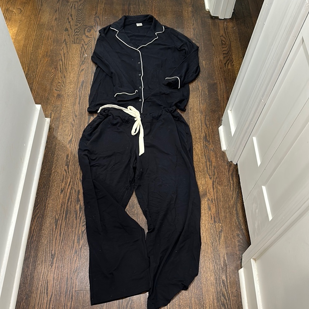 SOMA PAJAMA SET